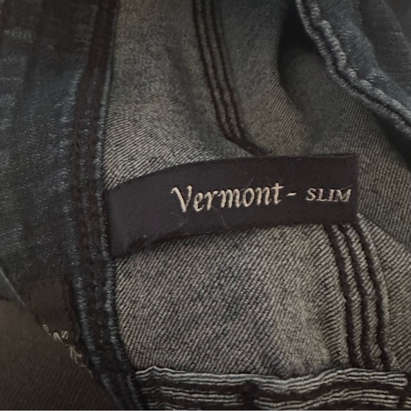 Guess Jeans - Picture 4 of 5